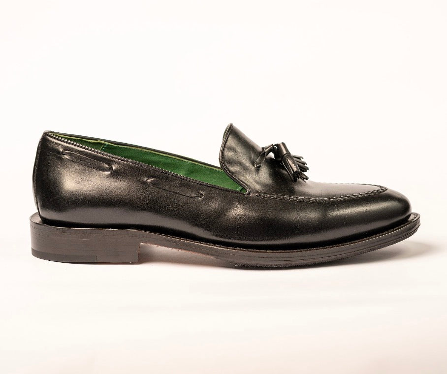 Tassel Loafer - Preto